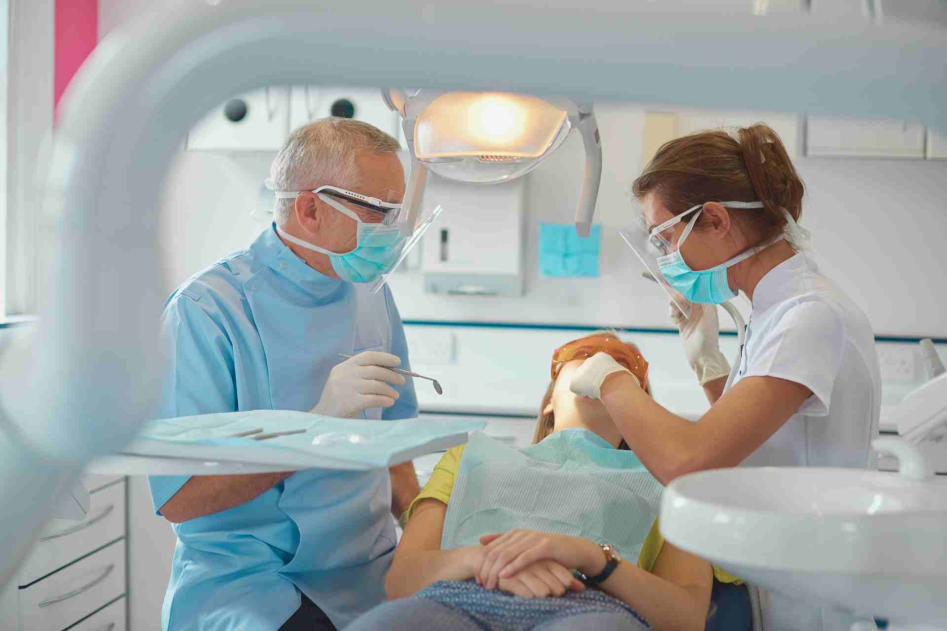 Dentist in De Kalb, TX
